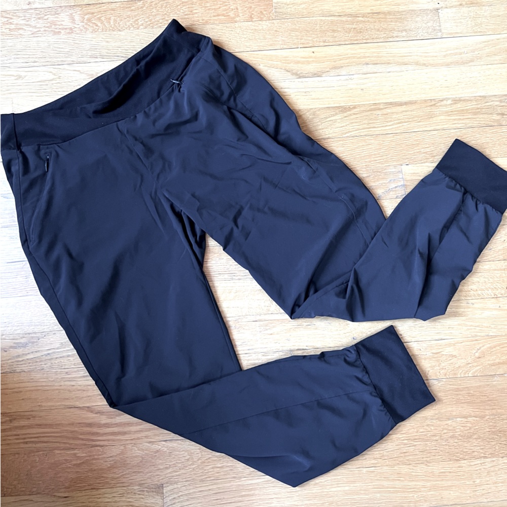 Athleta Jogger (Black- City Joggers)